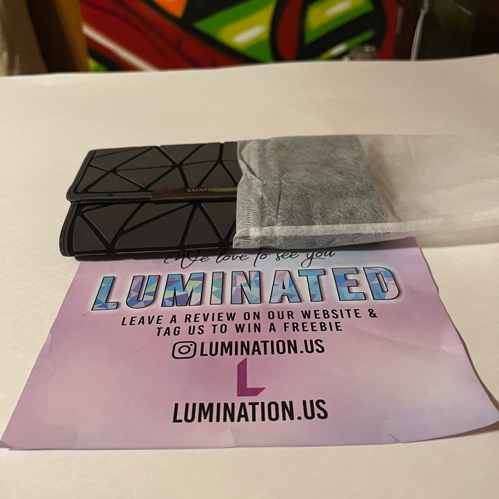 COPY - NWT The Lumination Holographic Wallet brand new in bag with tags - Picture 6 of 8